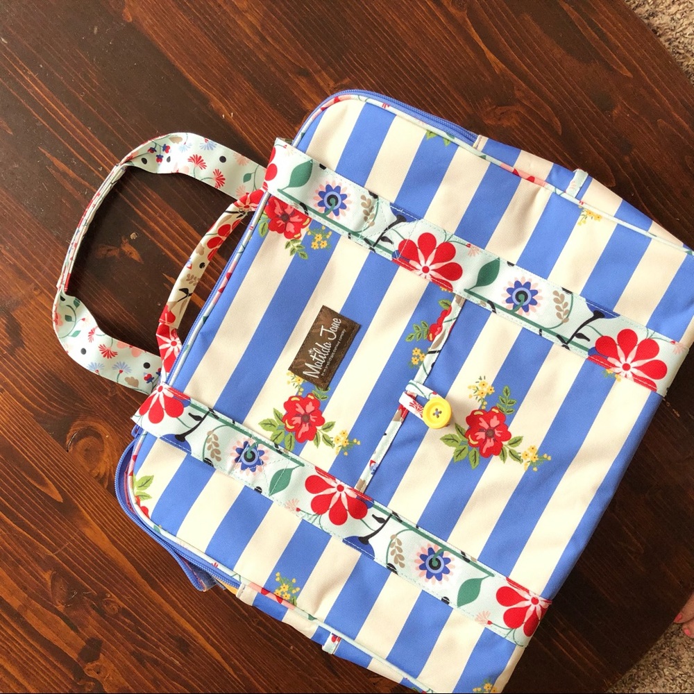 Matilda Jane Cooler